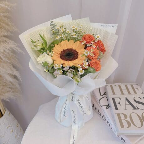seven florist sunlit posy